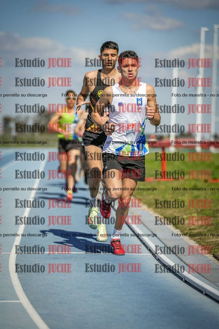 Fotos de los 5000 m llanos de mujeres y varones