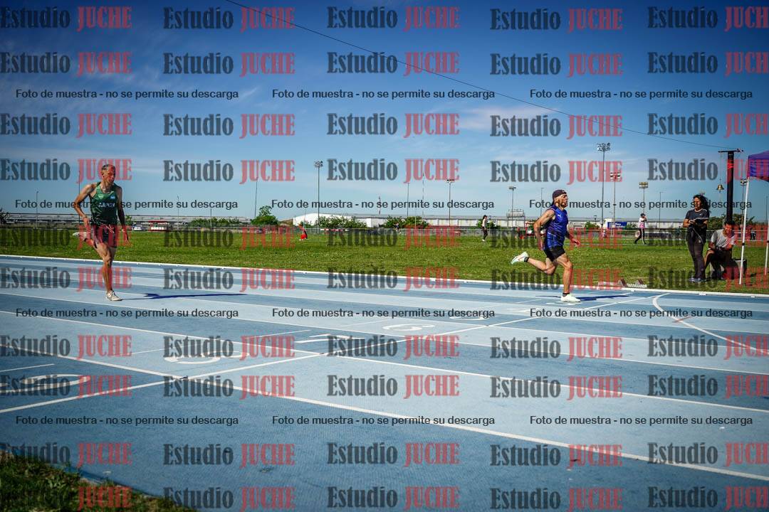 Fotos de los 400 m llanos de varones