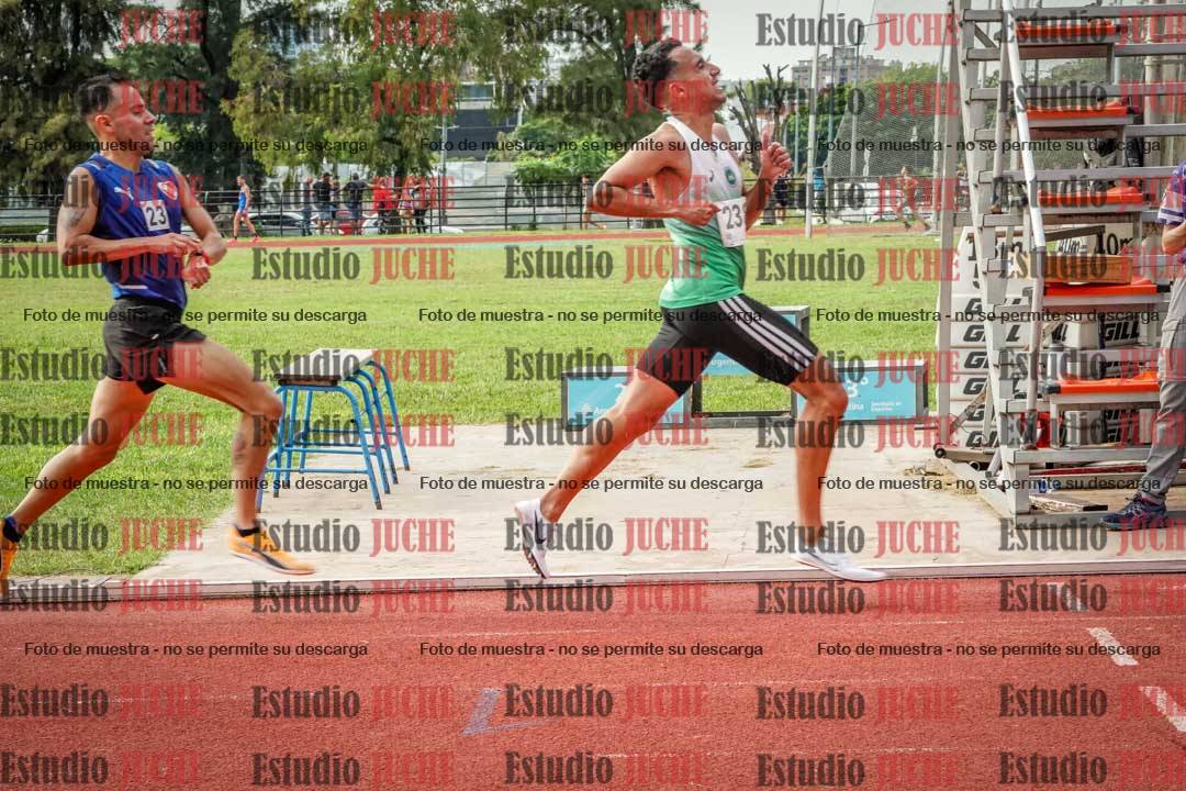 Fotos de los 3000 m llanos de varones
