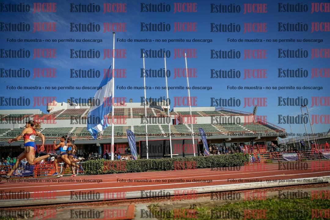 Fotos de los 100 m de mujeres - FINAL