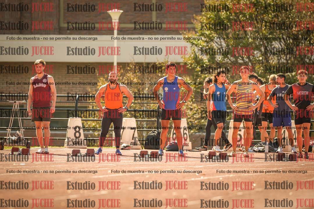 Fotos de los 100 m llanos de varones