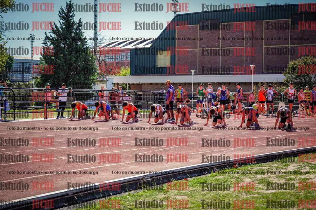 Fotos de los 100 m llanos de varones