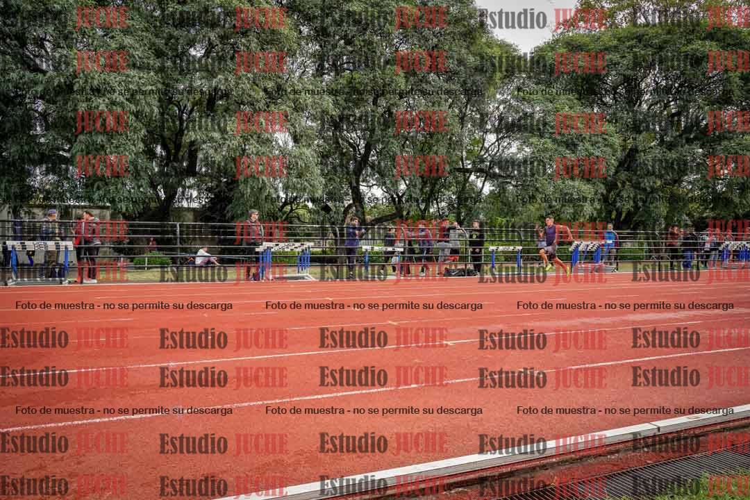 Fotos de los 100 m llanos de varones