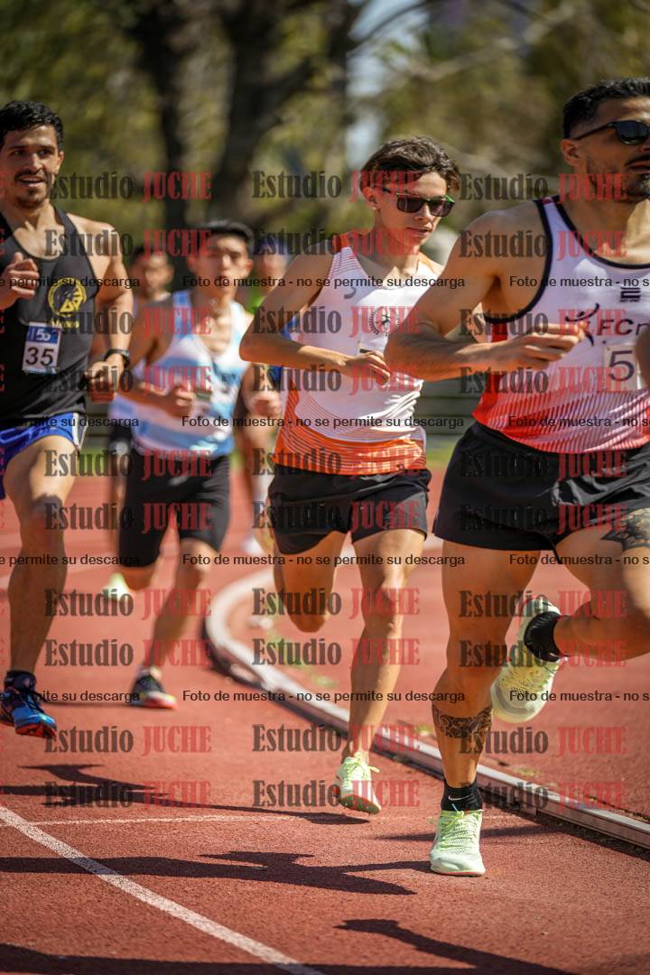 Fotos de los 1500 m llanos de varones