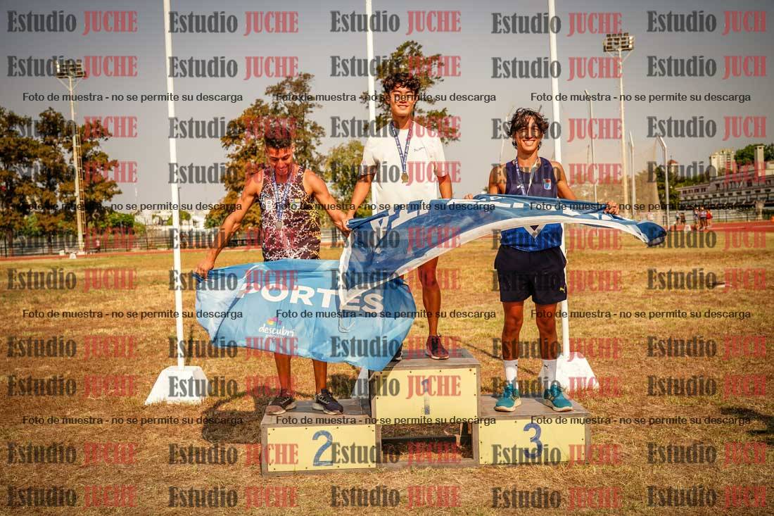 Fotos de algunos podios y extras del torneo