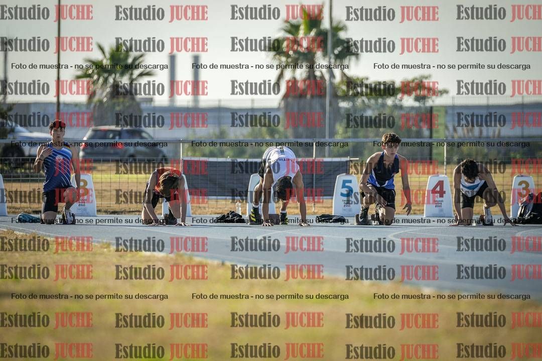 Fotos de los 100 m llanos de varones - FINAL U18