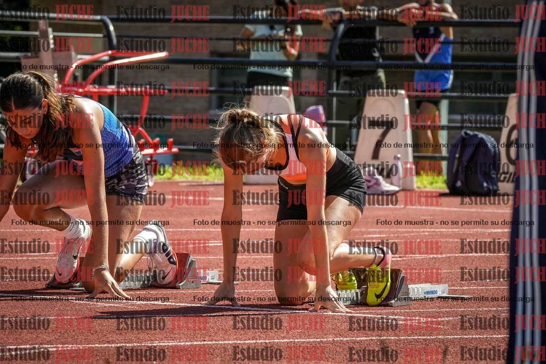 Fotos de los 100 m con vallas de mujeres
