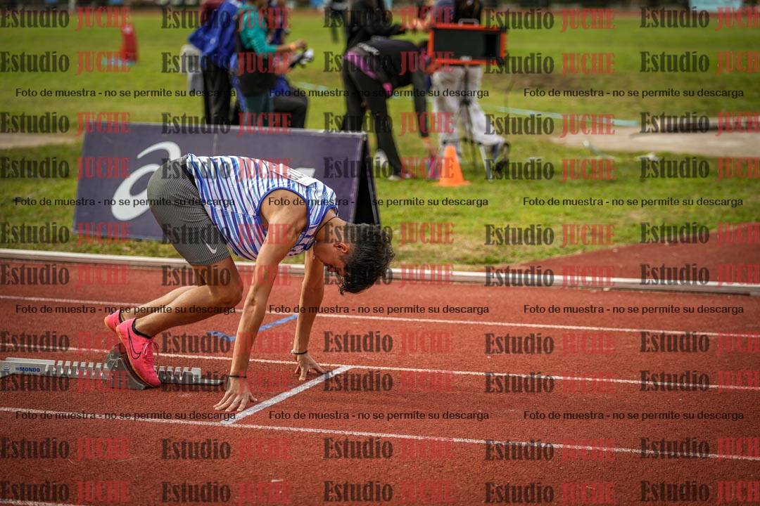 Fotos de los 400 m llanos de varones