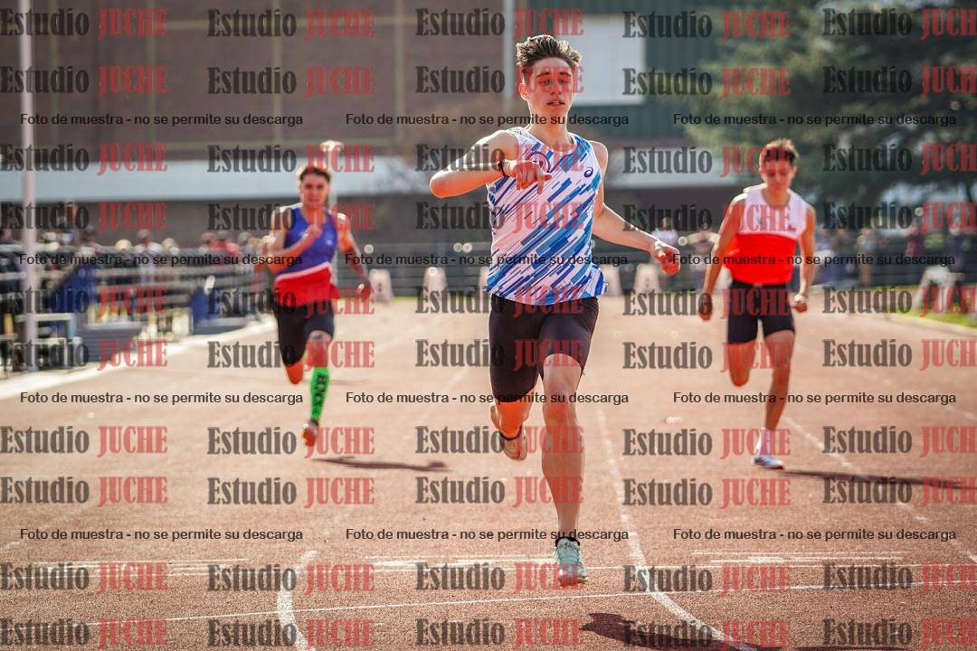 Fotos de los 200 m llanos de varones
