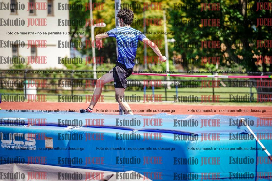 Fotos del salto en alto de varones