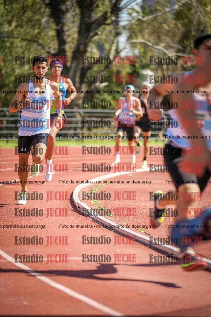 Fotos de los 1500 m llanos de varones