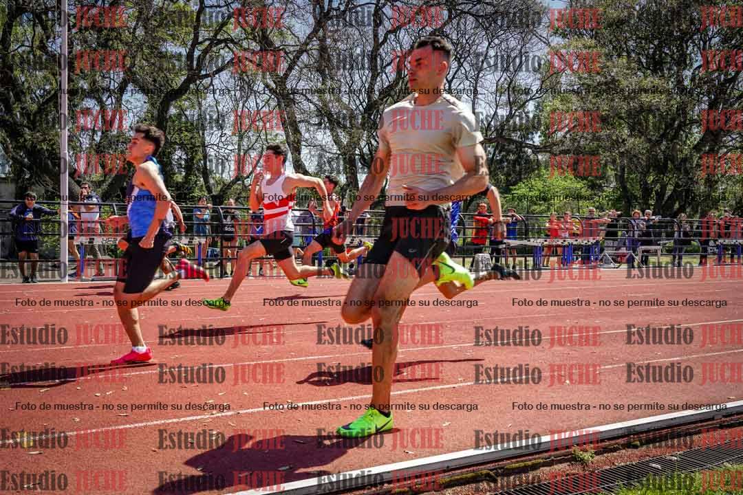 Fotos de los 100 m llanos de varones