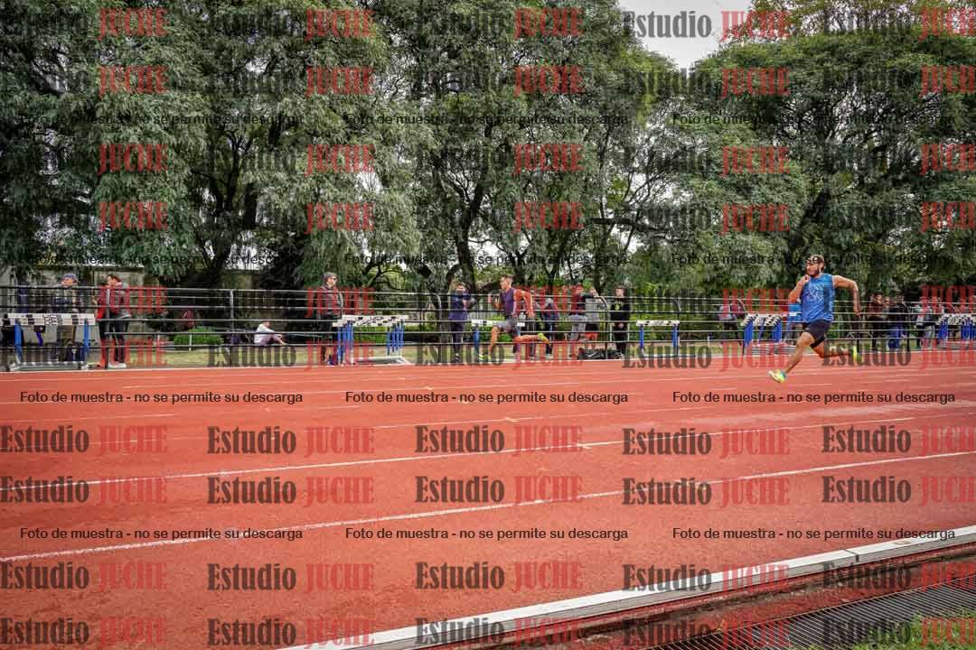 Fotos de los 100 m llanos de varones