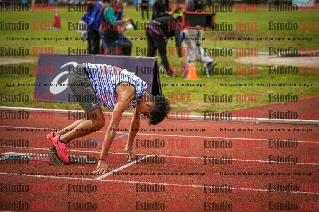 Fotos de los 400 m llanos de varones