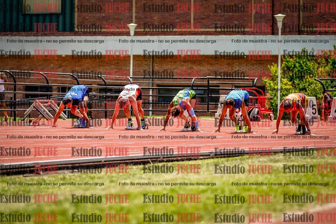 Fotos de los 100 m llanos de varones