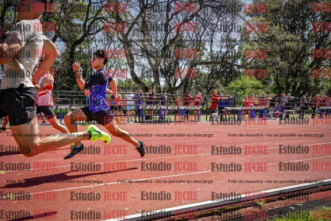 Fotos de los 100 m llanos de varones