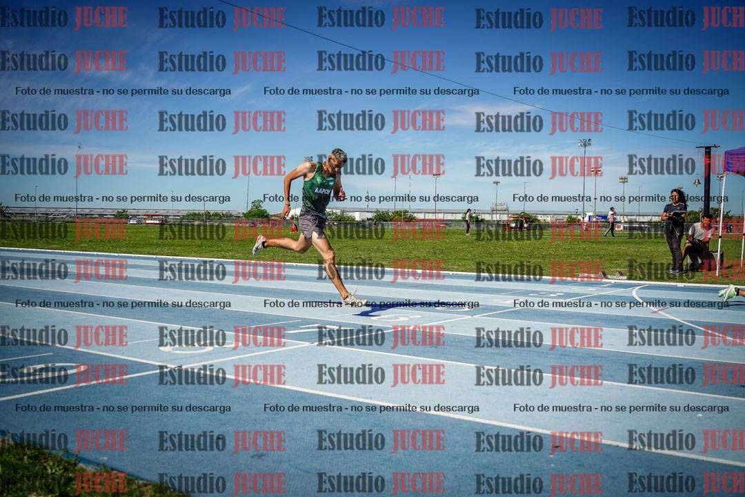 Fotos de los 400 m llanos de varones