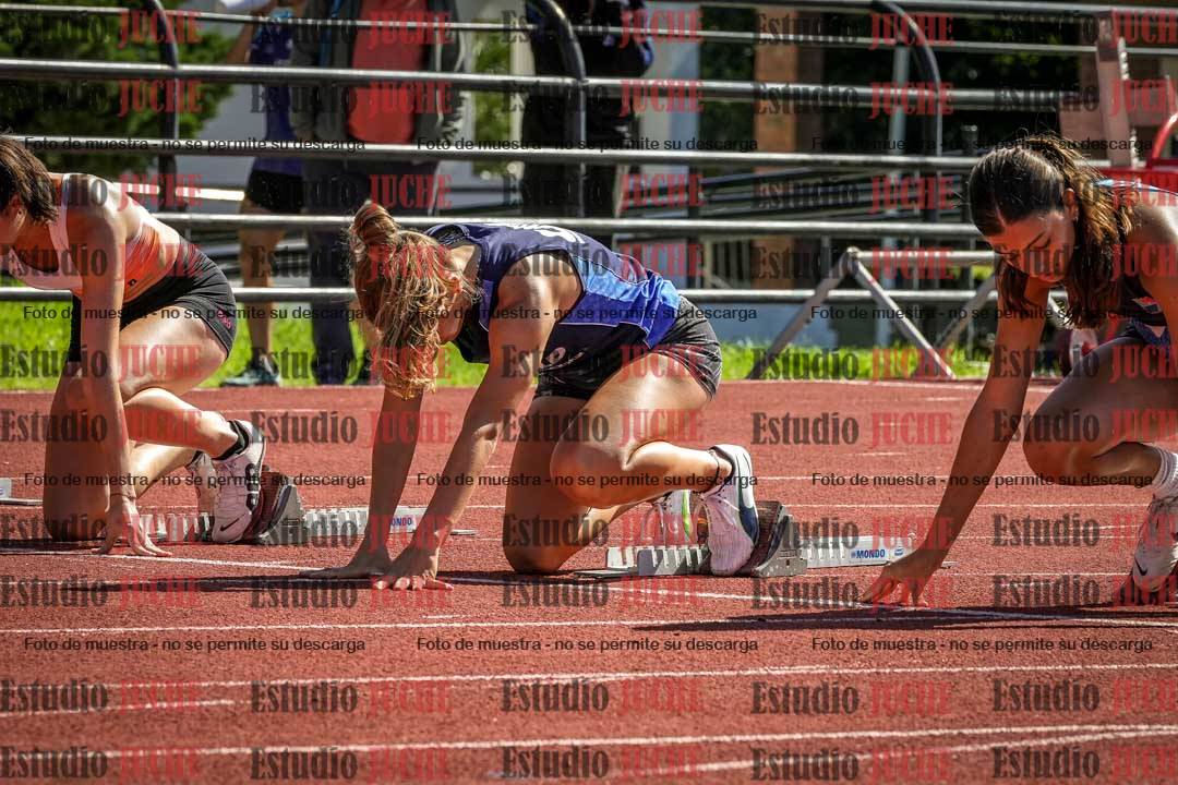 Fotos de los 100 m con vallas de mujeres