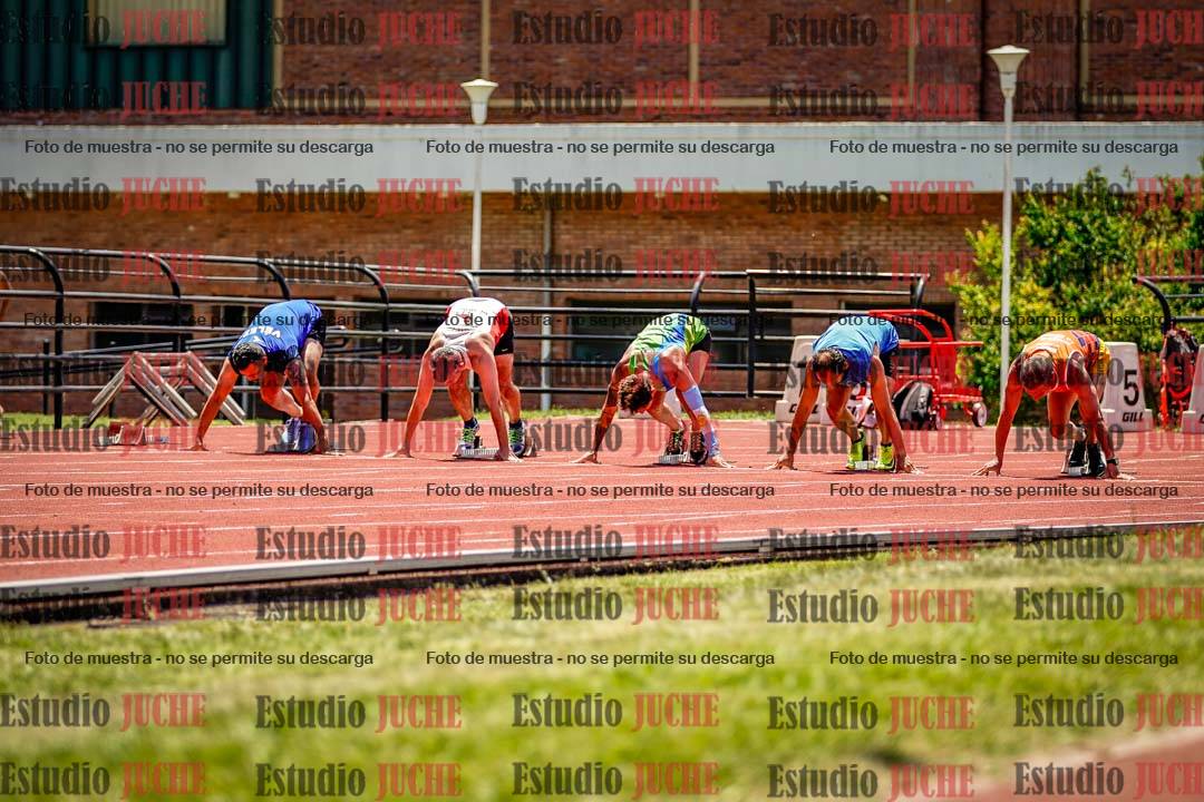 Fotos de los 100 m llanos de varones