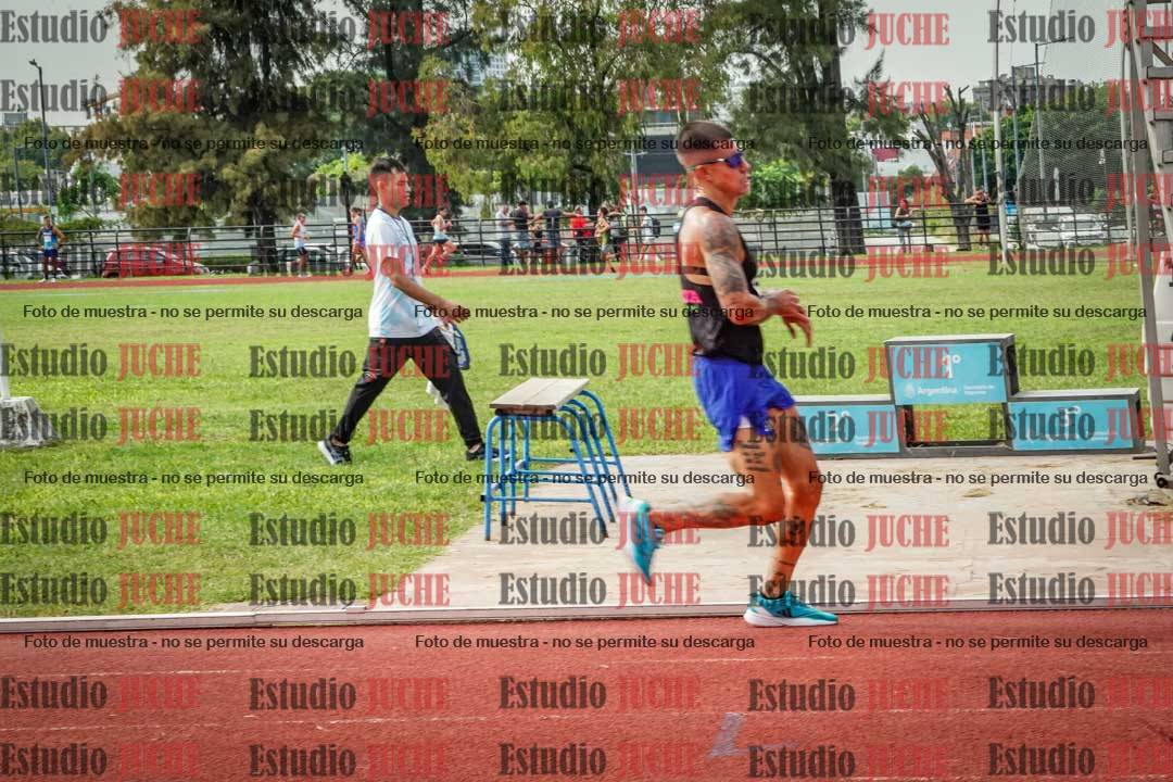 Fotos de los 3000 m llanos de varones