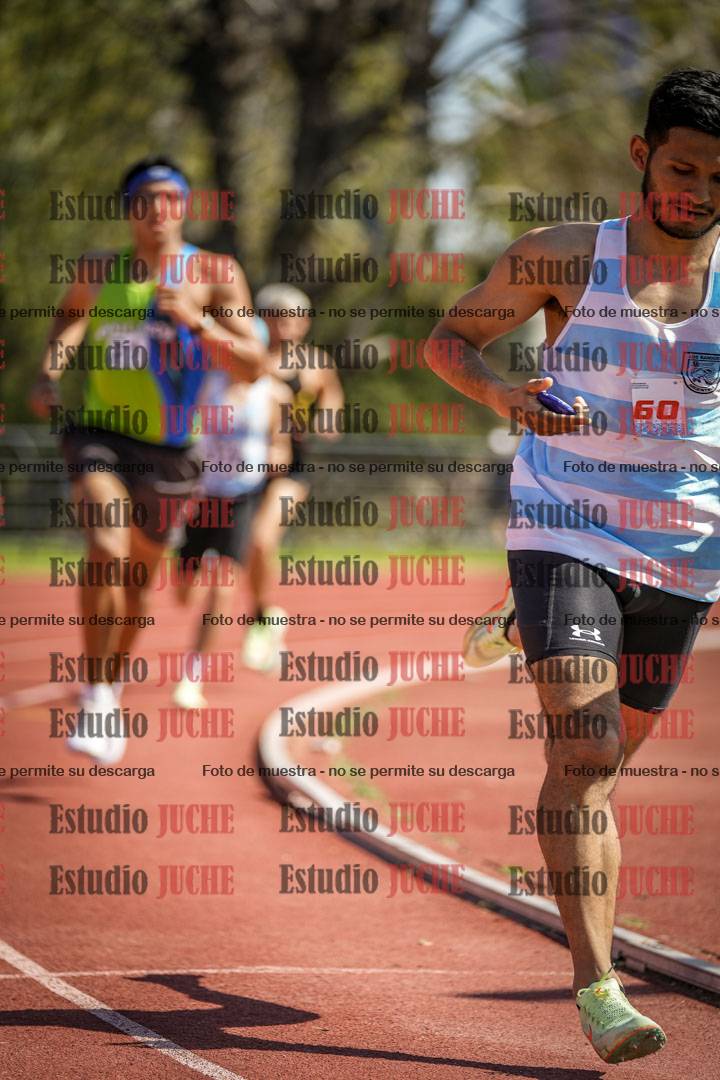 Fotos de los 1500 m llanos de varones