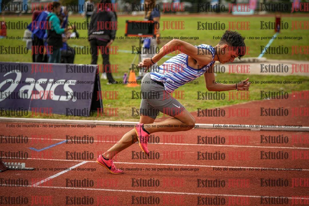Fotos de los 400 m llanos de varones