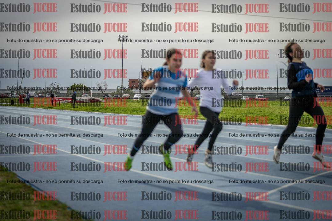 Fotos de los 80 m llanos de mujeres - U14 (FINAL)