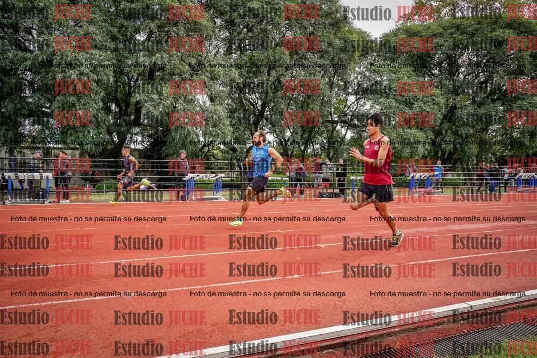 Fotos de los 100 m llanos de varones
