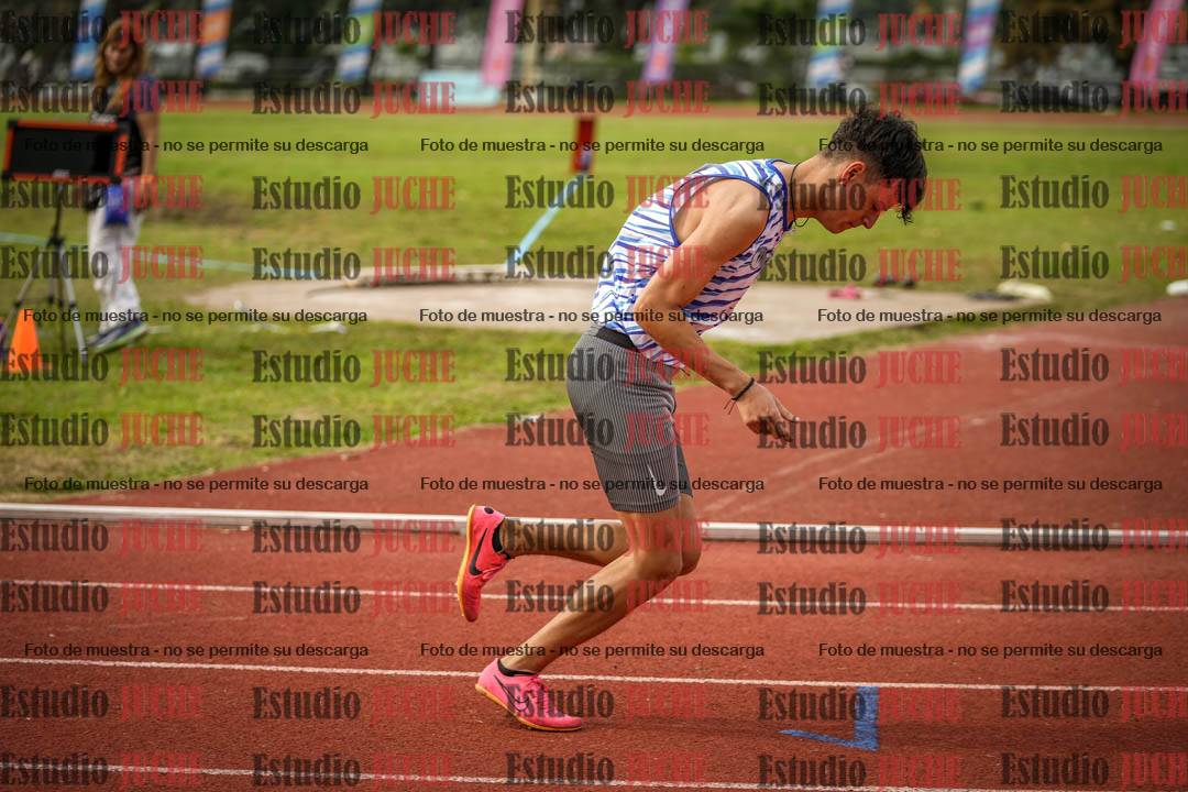 Fotos de los 400 m llanos de varones