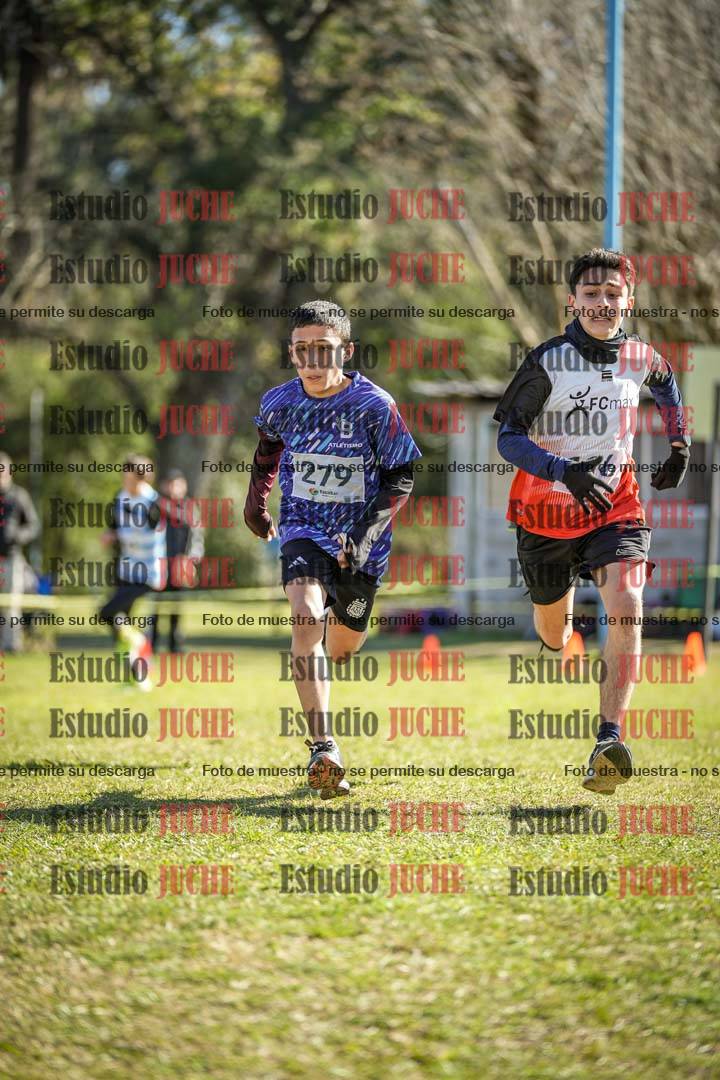 Fotos de la llegada del cross de 3000 m