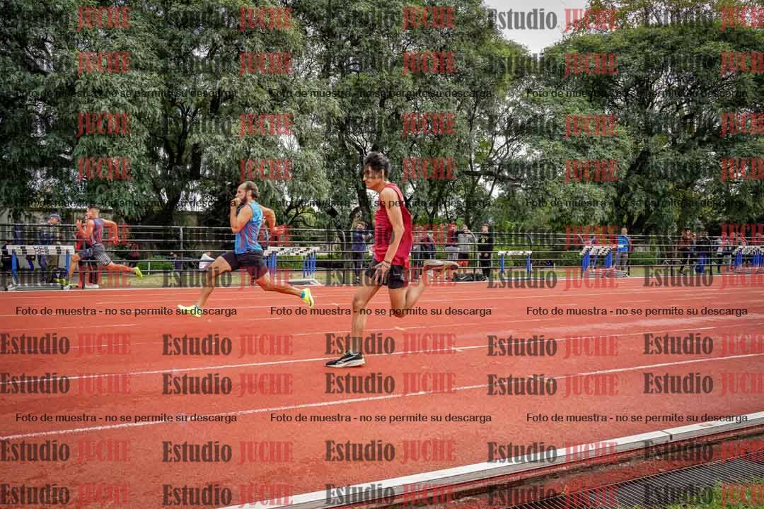 Fotos de los 100 m llanos de varones