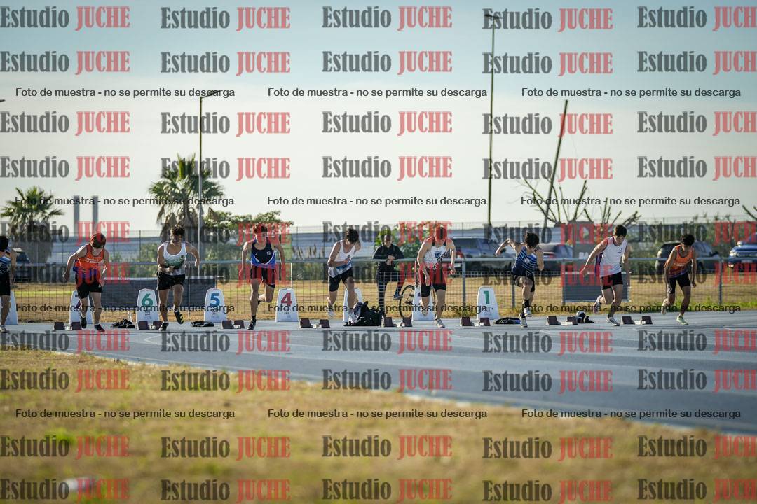 Fotos de los 100 m llanos de varones - FINAL U18