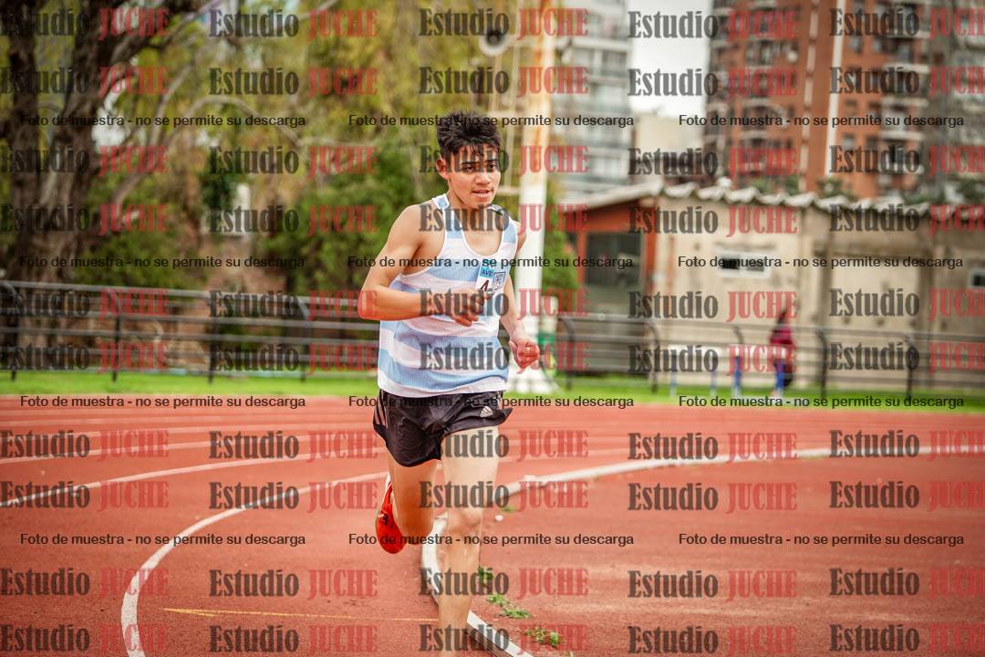 Fotos de los 2400 m llanos de varones
