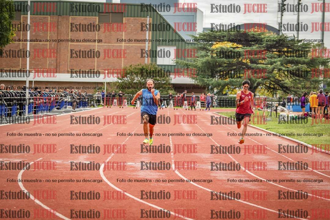 Fotos de los 100 m llanos de varones