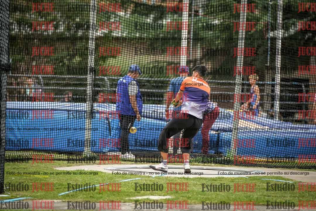 Fotos del lanzamiento de martillo de varones
