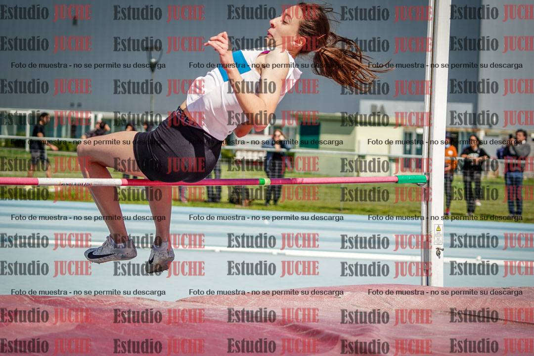 Fotos del salto en alto de mujeres