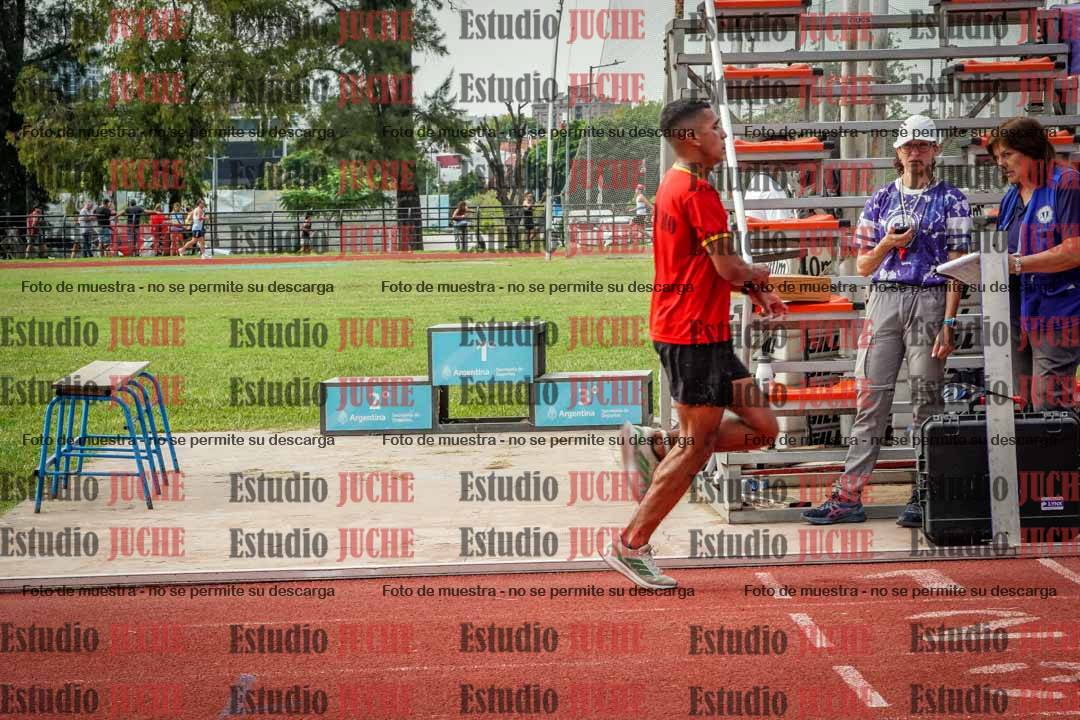 Fotos de los 3000 m llanos de varones