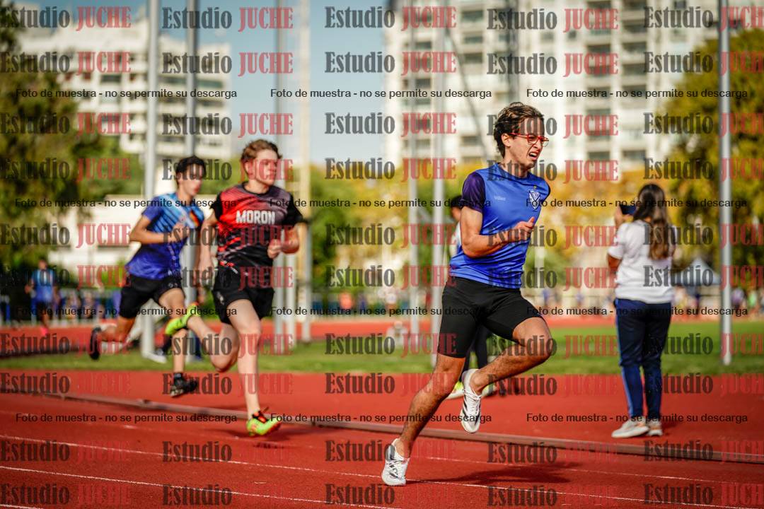 Fotos de los 200 m llanos de varones