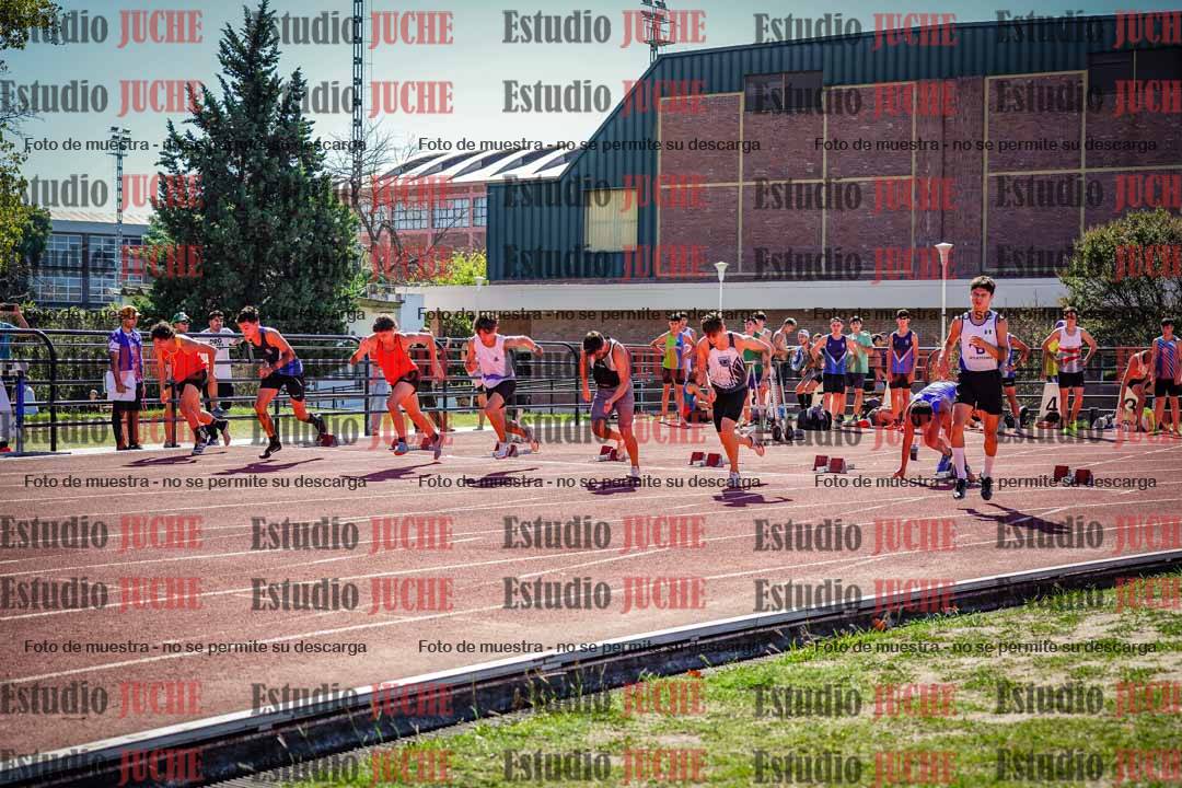 Fotos de los 100 m llanos de varones