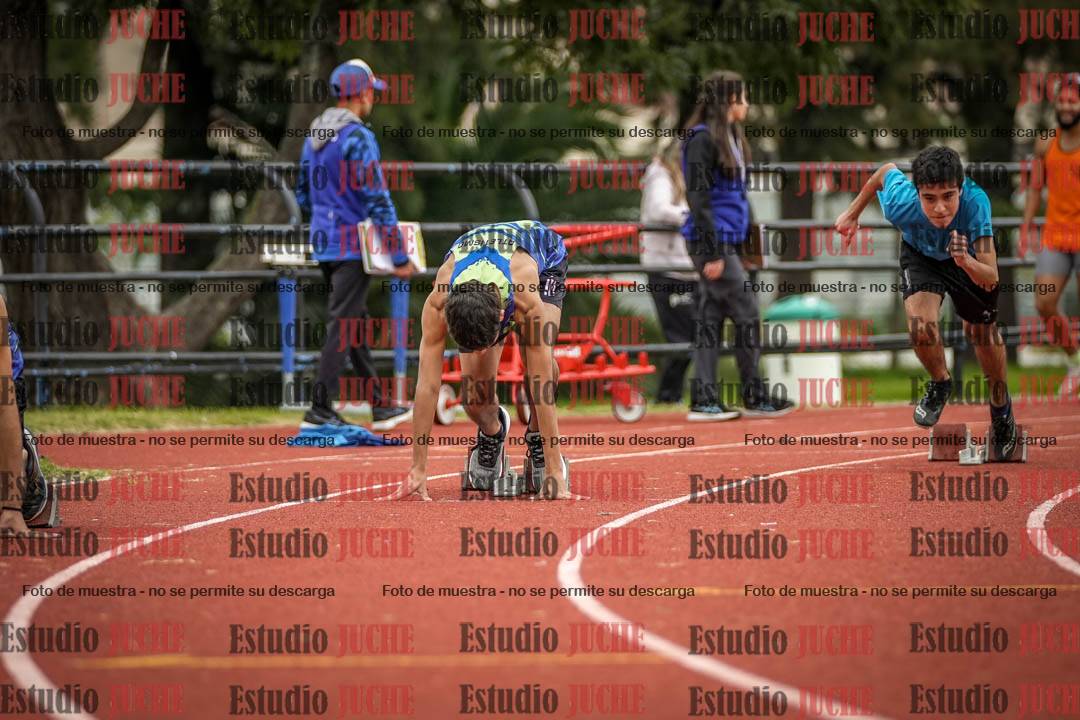Fotos de los 200 m llanos de varones