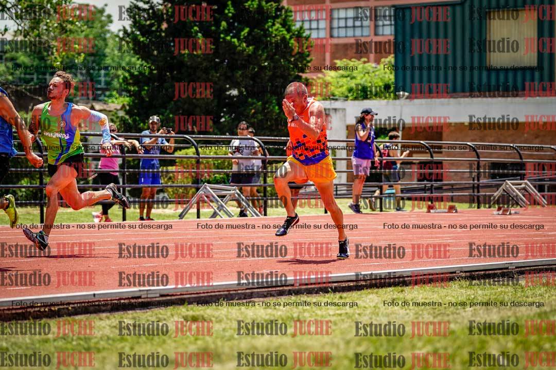 Fotos de los 100 m llanos de varones