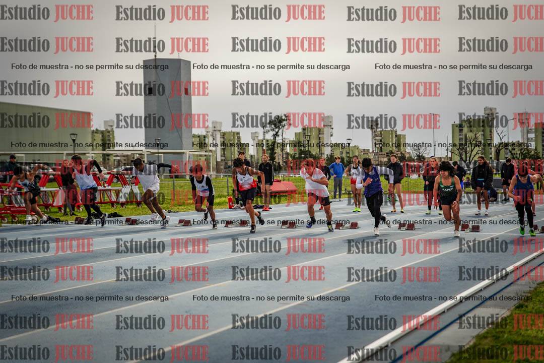 Fotos de los 80 m llanos de varones - U14 (FINAL)