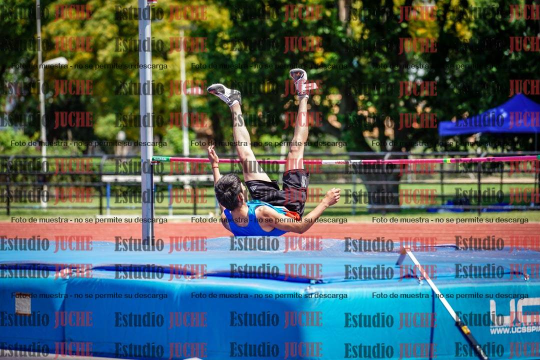 Fotos del salto en alto de varones