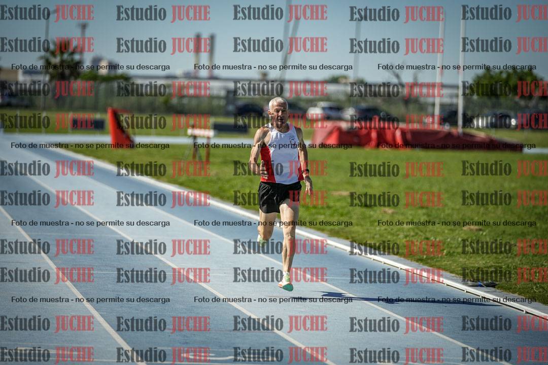 Fotos de los 400 m llanos de varones