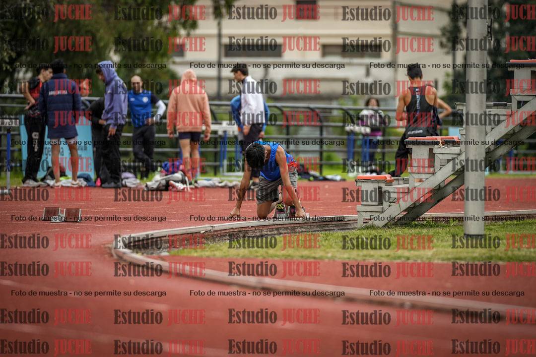 Fotos de los 200 m llanos de varones