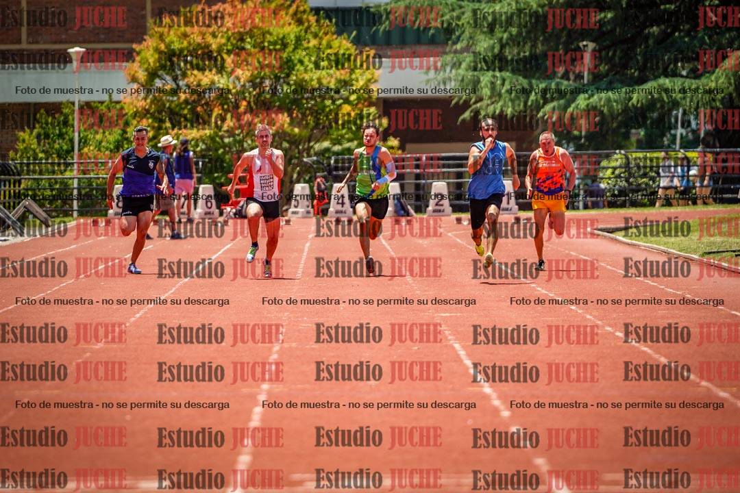 Fotos de los 100 m llanos de varones