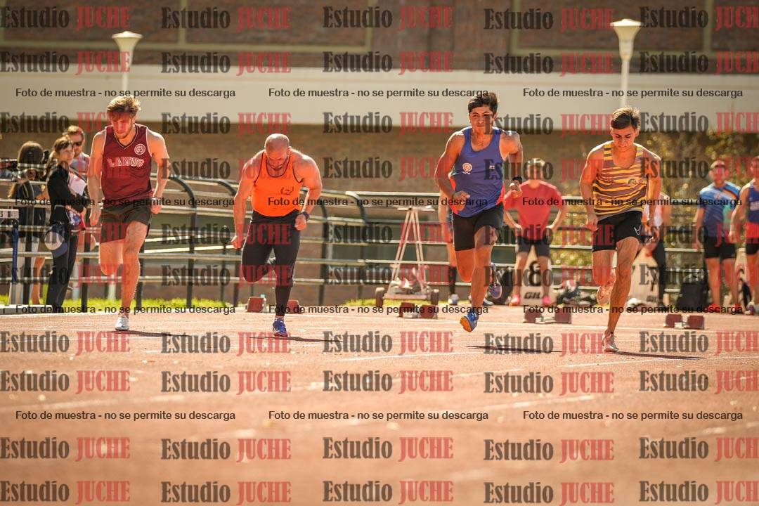 Fotos de los 100 m llanos de varones