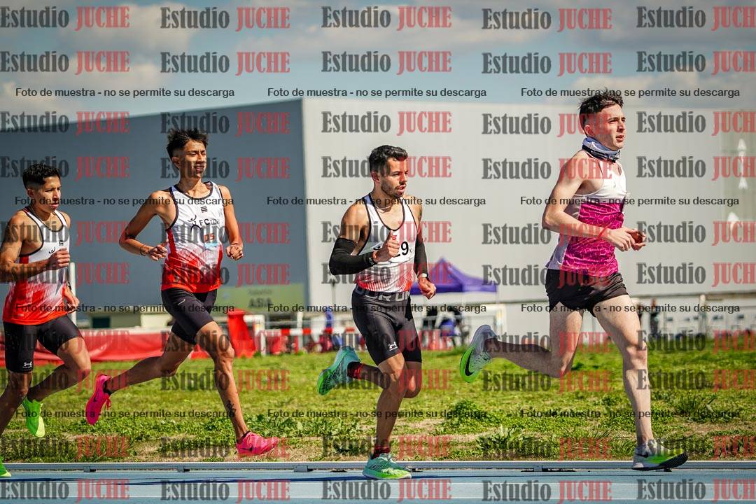 Fotos de los 5000 m llanos de mujeres y varones