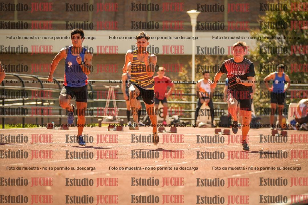 Fotos de los 100 m llanos de varones