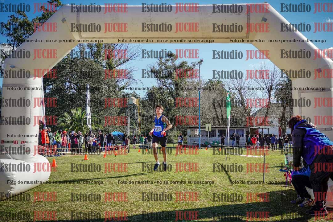 Fotos de la llegada del cross de 3000 m